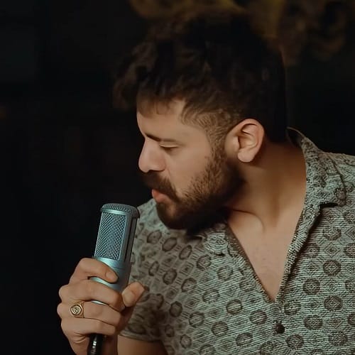 دانلود آهنگ یه خلیج خوشگل داریم که کلی تمدن علیرضا تاریک