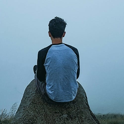 دانلود آهنگ هم لباست هم موهات هم چشمات خوشگلن