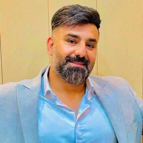 دانلود آهنگ بو بو بو یه دلبری بو بو بو حور پری از سجاد باغنده