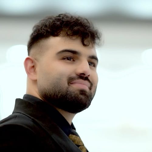 دانلود ریمیکس بگم از حال شبام این سیگار رو لبام سجاد قادری و امیر شهرایینی