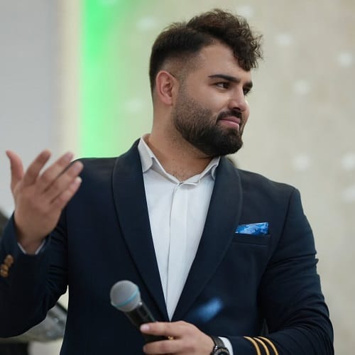 دانلود آهنگ میگذره این روزا تقاصشو میدی یه روز امیر شهرایینی