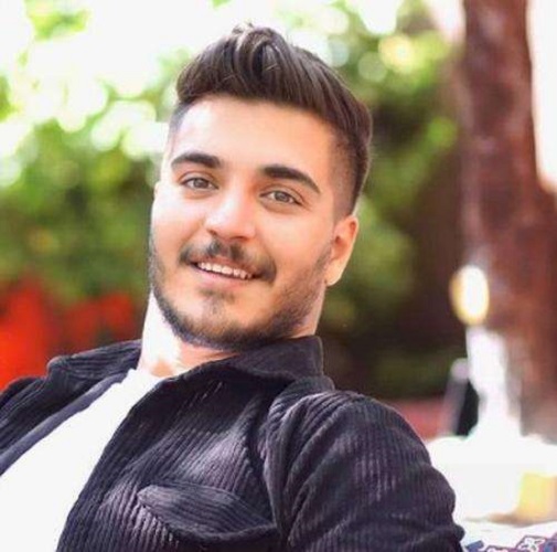 دانلود آهنگ مه غرق خونم تو کردی کورم از آرمین برمایه