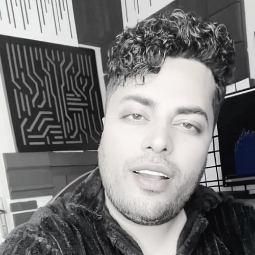 دانلود آهنگ تا شدم به تو مبتلا آی طلا به دلم جلا میدی فدات امید عقابی