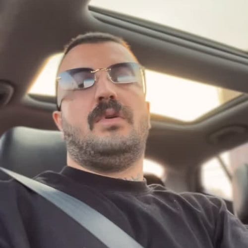 دانلود آهنگ بزن زنگ بم دلم تنگه واسه چشمات بی معرفت