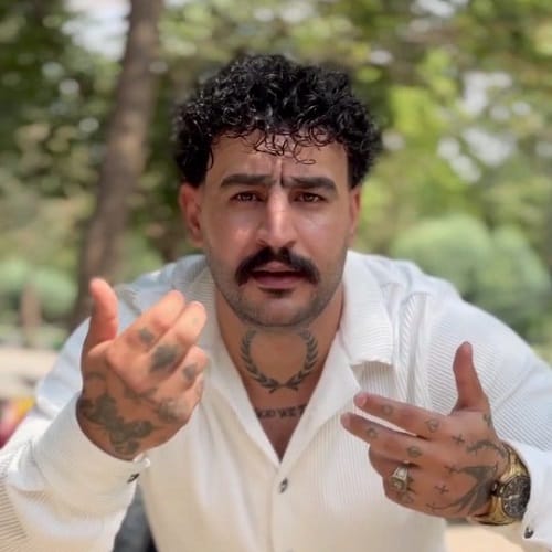 دانلود آهنگ آب هویج از وحید عباسی