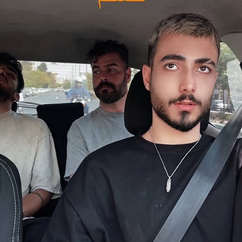 دانلود آهنگ خستم مثل جوانی که پس از سربازی بشنود یک نفر از نامزدش دل برده