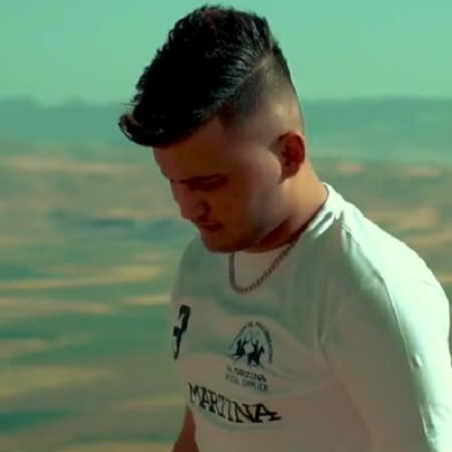دانلود آهنگ عاشق دو نفرم اول تو دوم هیچکس از محمد محمدی