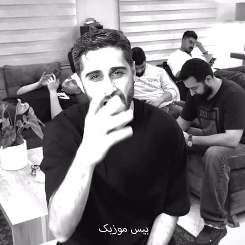 دانلود آهنگ نیستیم هیچکدوم اون آدم قبلی از سجادی
