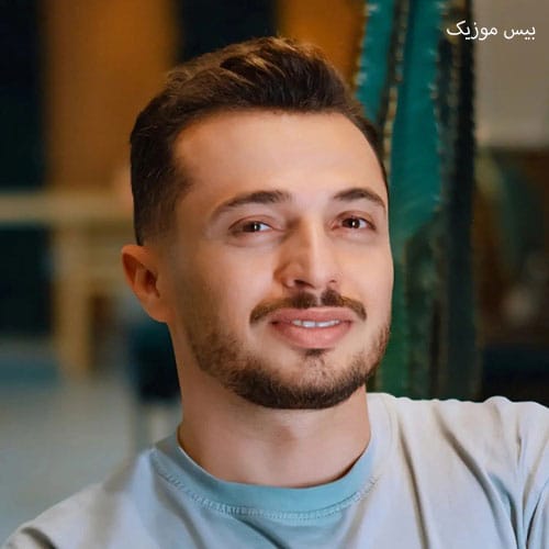 دانلود آهنگ تو اولین عشق تو آخرین عشق تویی لایق پرستش