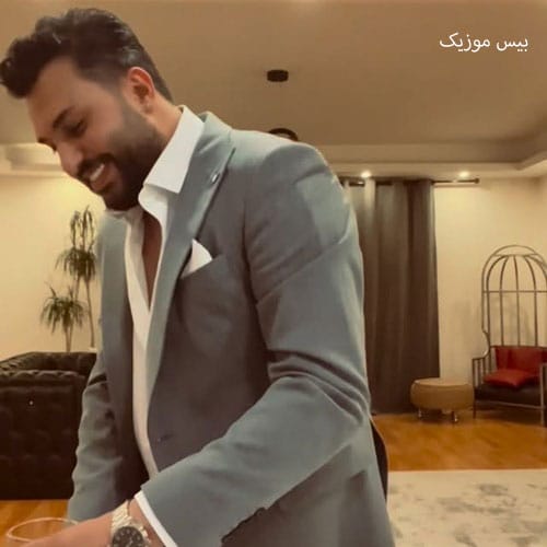 دانلود آهنگ کلاه قرمزی از دیانو