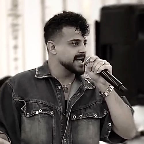 دانلود آهنگ انگاری هر چی غمه رو سرم آواره از محمد ملایی
